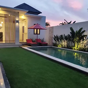 Pondok Denayu Homestay Alloggio in famiglia